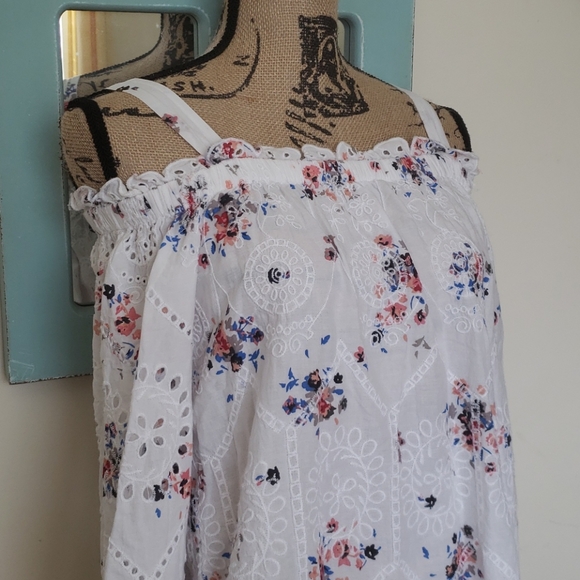 LOFT Tops - Loft White Eyelet Floral Cold Shoulder Top